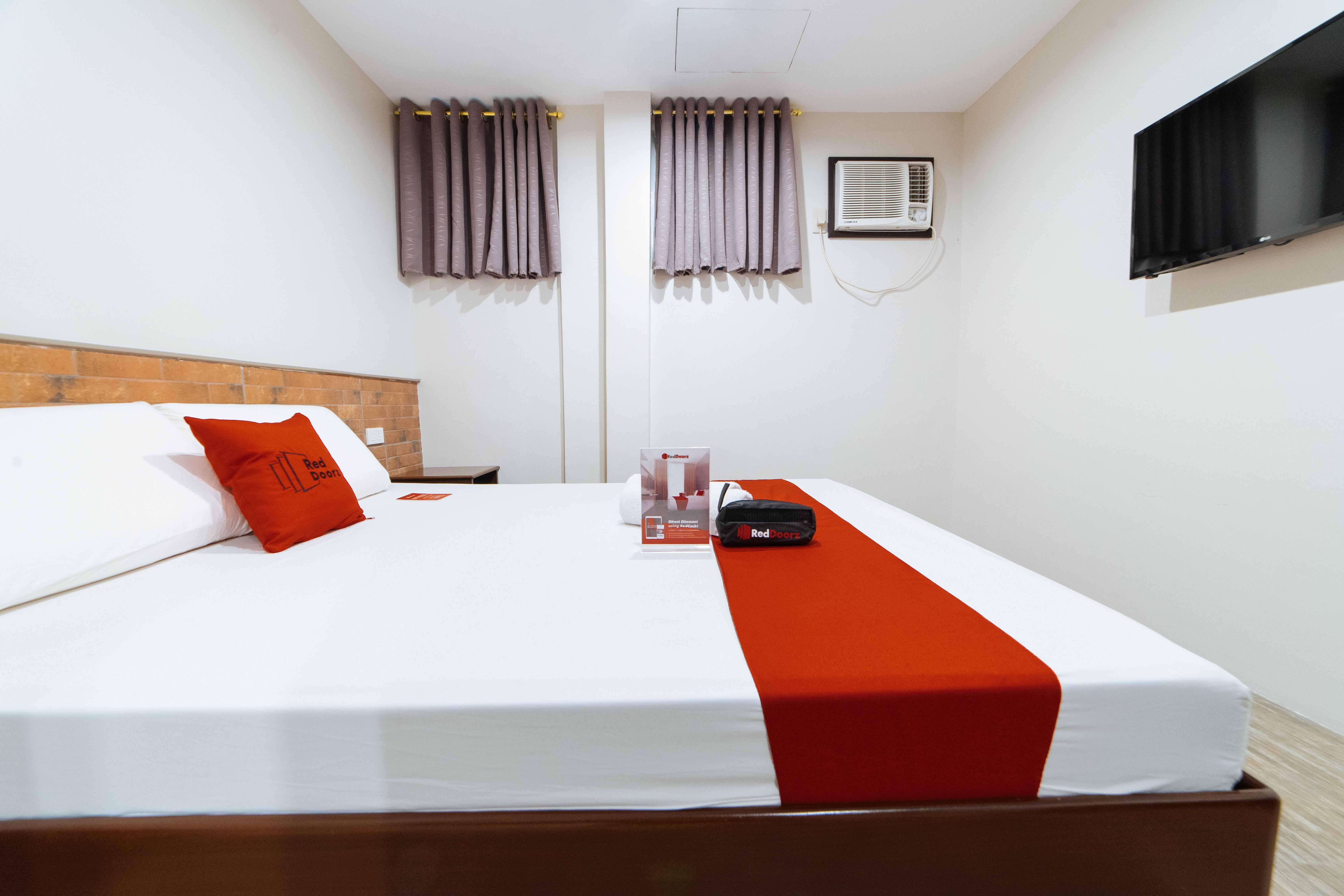 Reddoorz At Traveler'S Inn Bajada Davao City Εξωτερικό φωτογραφία